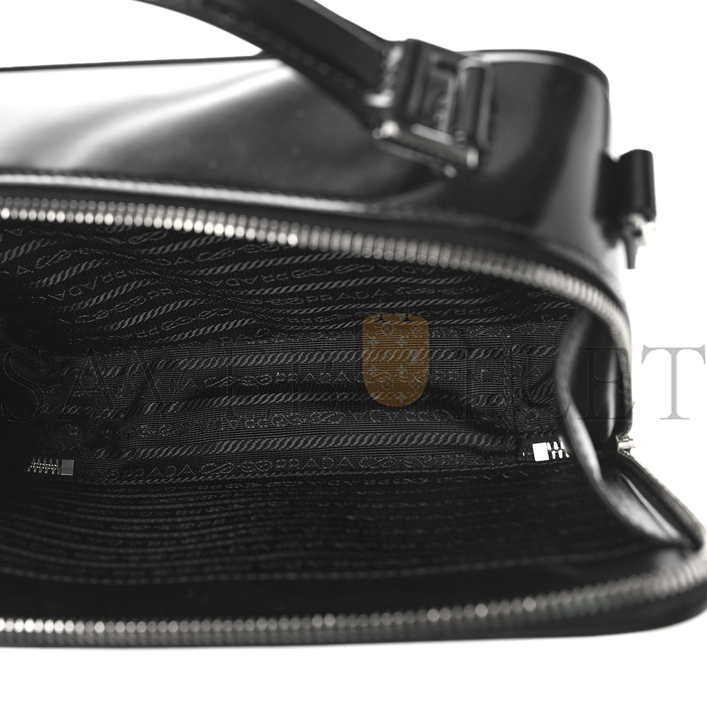 PRADA BRUSHED CALFSKIN MENS MEDIUM BRIQUE CROSSBODY BAG BLACK (22*17*6cm)