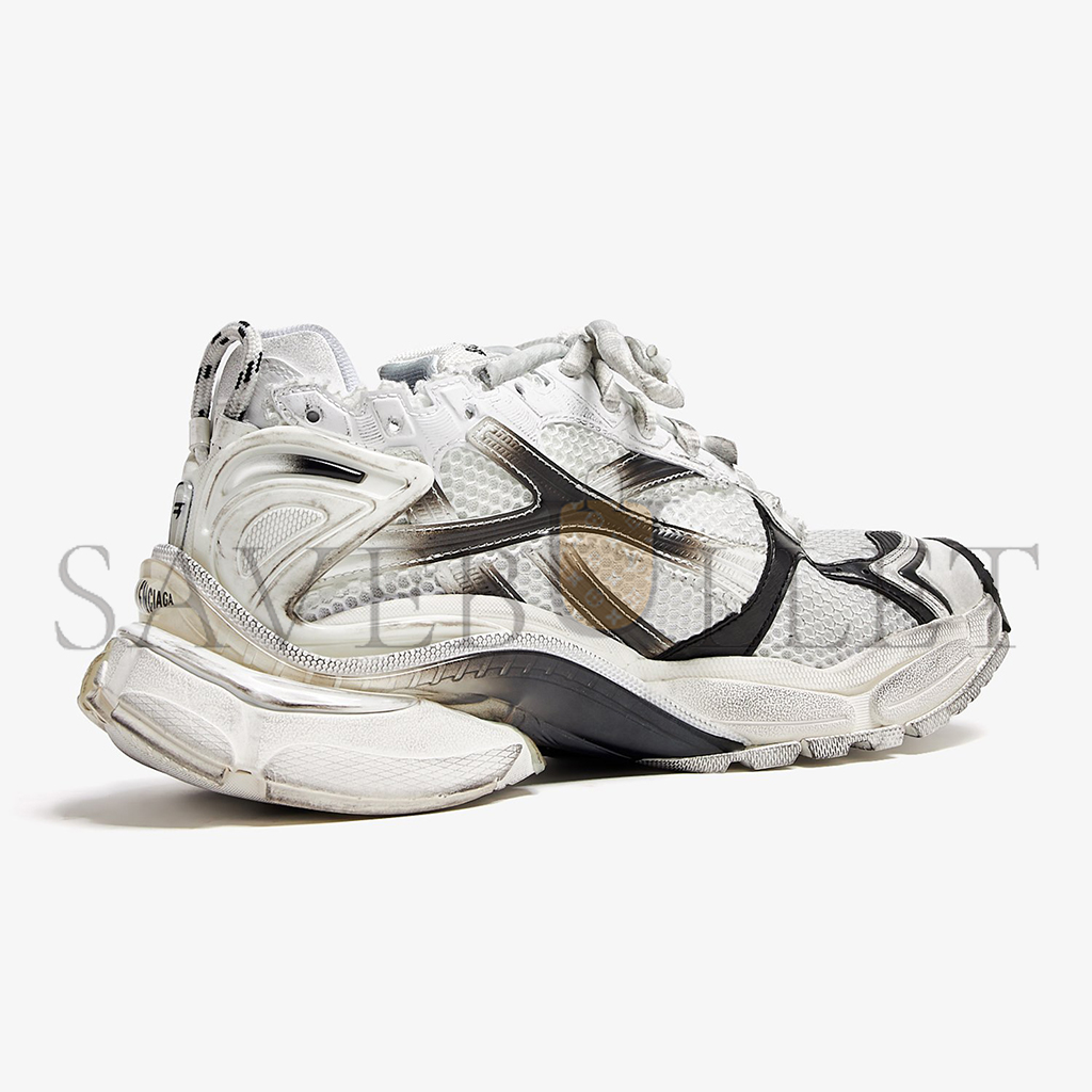 BALENCIAGA RUNNER GRADIENT SNEAKERS 772774WRUNG9010