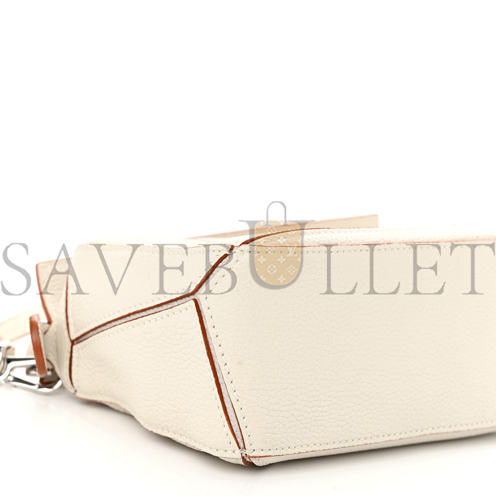 LOEWE CALFSKIN MINI PUZZLE BAG SOFT WHITE (18*12.5*8cm)